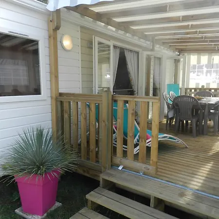 Location Mobil-home Climatise A 4* La Palmyre