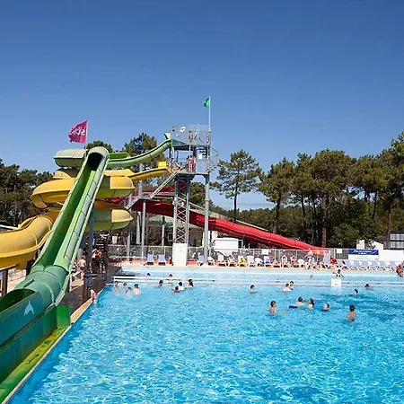 Campsite Location Mobil-home Climatise A La Palmyre